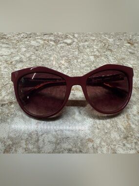 Women's Burgundy Oversized Cat-Eye Sunglasses
